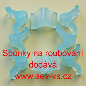 Sponky na roubování rajčat, lilků a slabších okurek